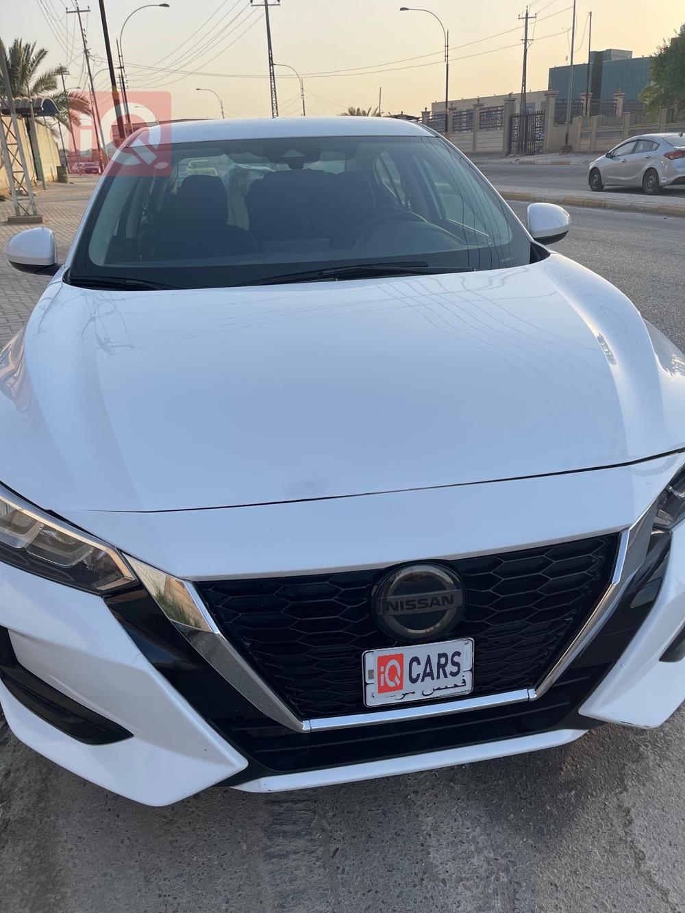 نيسان سنترا